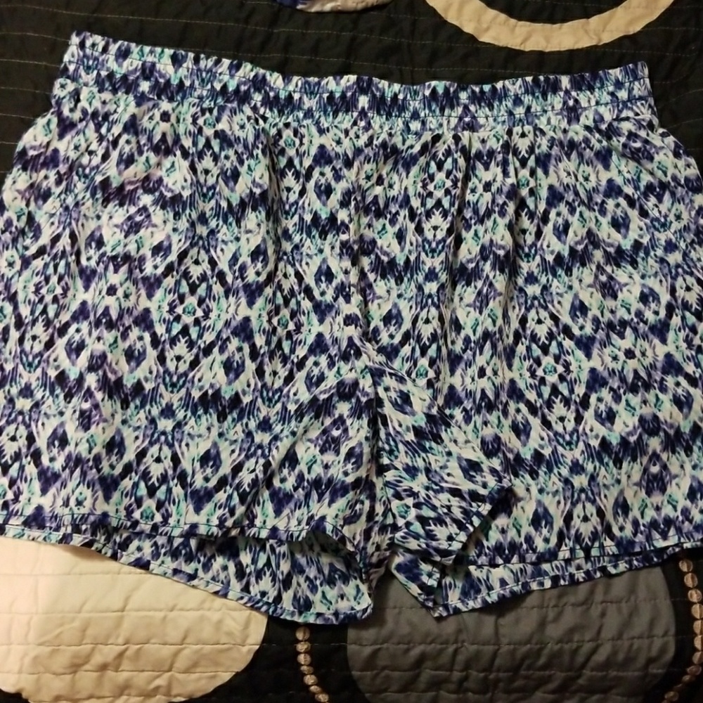 A.N.A Shorts